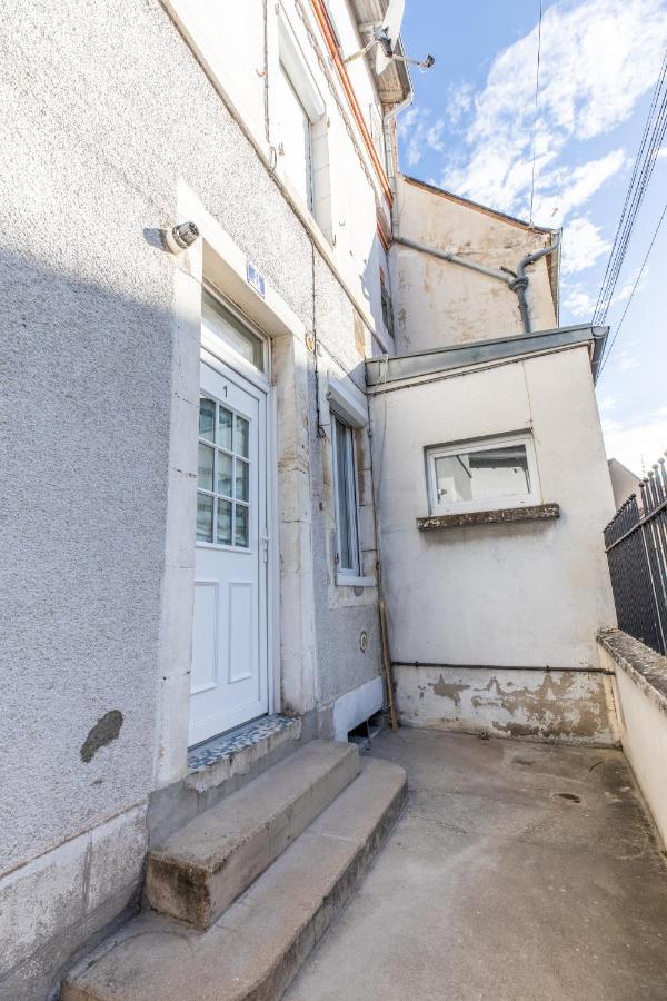 Cosy T2 Renove, Proche Centre-Ville-Fibre/Netflix Montluçon Exterior foto